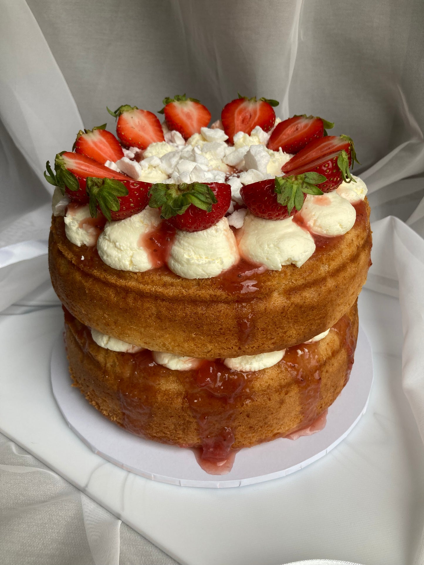 Naked Cakes