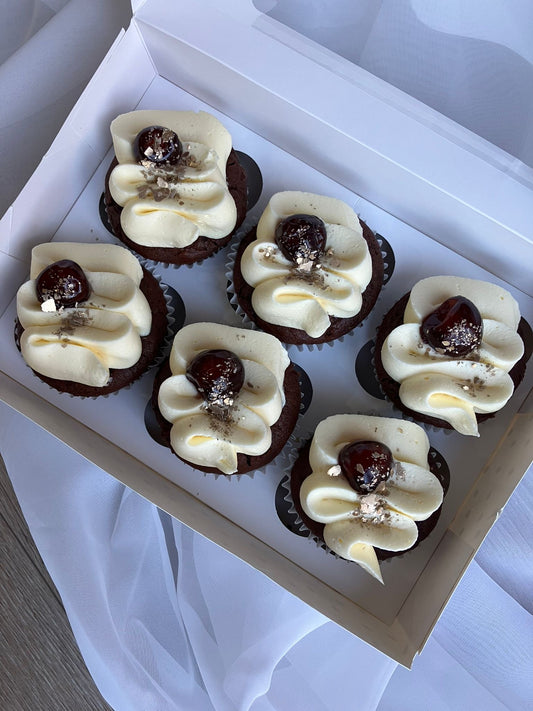 Deluxe Cupcakes - Box of 6